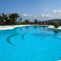 プールサイドにはドリンクバーもありました。