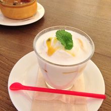 ヨーグルトマンゴー