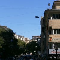 ホテル近くの大通り