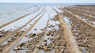 青島を囲む独特の海岸地形