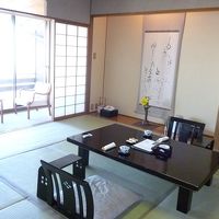 和室。夕食はここで