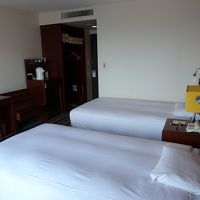 部屋の入口のほう