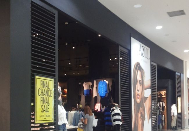 メンズ・レディース　グローバルストアです