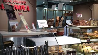 軽井沢の人気のパン屋さん