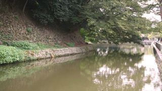 金沢城で外堀が残ってるのはここだけです