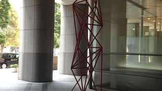 想像以上にあっさりとしたモニュメントです!!