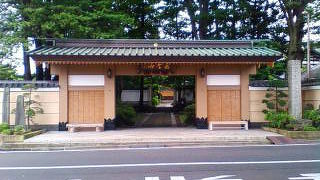 3間1戸の棟門、見応え