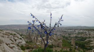 つるすんですね