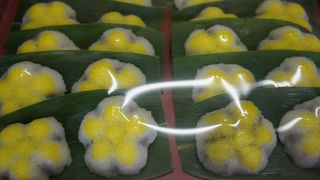 ここのなると餅は餡子がいい。うまいです。