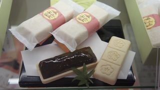 私のお勧めは「手づくり最中 五十七万石」。