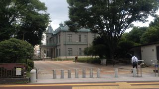 フレンチ・ルネッサンス様式で国の重要文化財