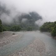 明神からさらに上流に