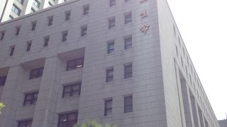 数々の歴史を経験してきた建物です!!