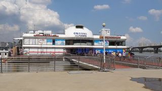 夏は涼を求めに