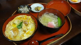 比内地鶏と稲庭うどん