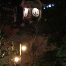 夜の時計台