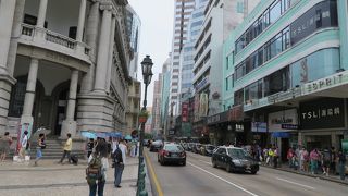 マカオ観光のベースになる通り