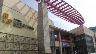 やや狭い感がするが便利なところにあります