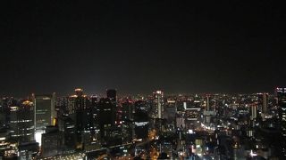 夜景がカラフル！