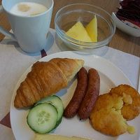 ある日の朝食です。他にもいろいろ豊富でした