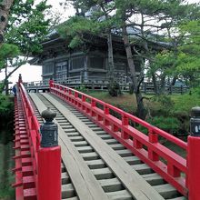 五大堂と透き橋