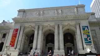 建物がステキです