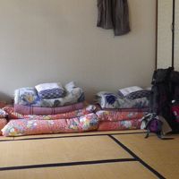 客室です、空いている時はゆとりがあります