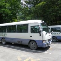 畑薙第一ダムからの送迎車