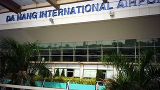 近代的だけど狭い