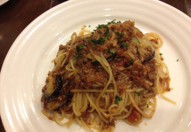 パスタもちもち、駅から3分の便利なイタリアン