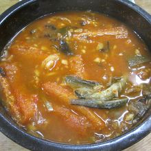 ドジョウ汁です。