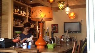 隠れ家的レストランでおいしいタイカレーが頂けます。