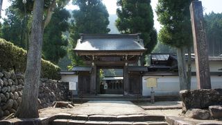 庭も建物もすべて撮影禁止です