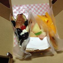 いちぢく、桃、マンゴーのタルト