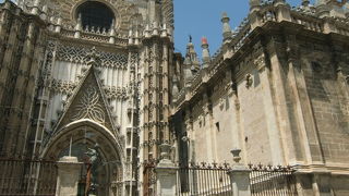 とても壮大なカテドラル