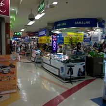 MBKと言えば４階の携帯電話売場！