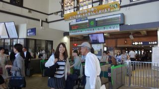 快速エアポートで乗り換え無しでそのまま到着する終点の駅です。