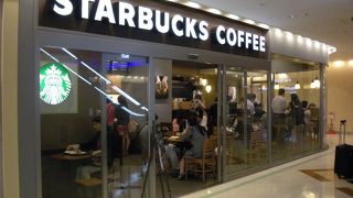 第1ターミナルにあるスタバ