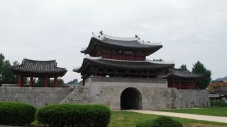 "Jeonju" next to the castle in southern markets