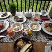 ベランダで朝食♪