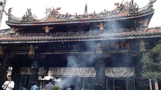 台北で一番古い寺院
