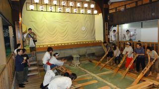 湯もみの体験ができます