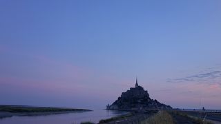 フランス旅行でははずせない場所です