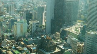 鐘路タワー最上階からタダでソウル市内を一望する方法