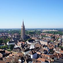 聖母教会と救世主大聖堂