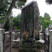 白虎隊士仮埋葬地