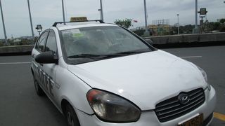 リサール公園近くホテルから空港第一へ移動のケース。