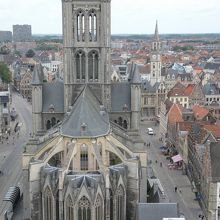 塔から見た聖ニコラス教会