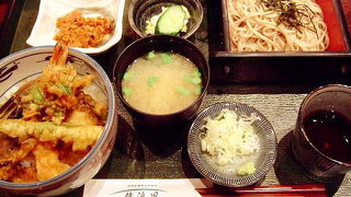 鮭製品の永徳経営　石挽き蕎麦と和食処 悠流里（ゆるり）