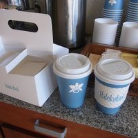 朝のコーヒーは毎日取りに行ってました（笑）